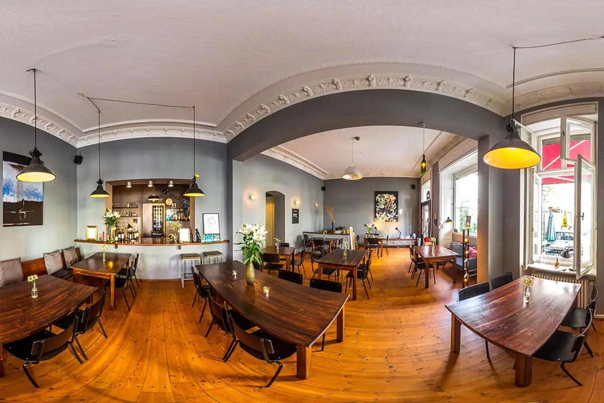Virtuelle Tour eines Restaurants mit Darstellung von Ambiente und Räumen